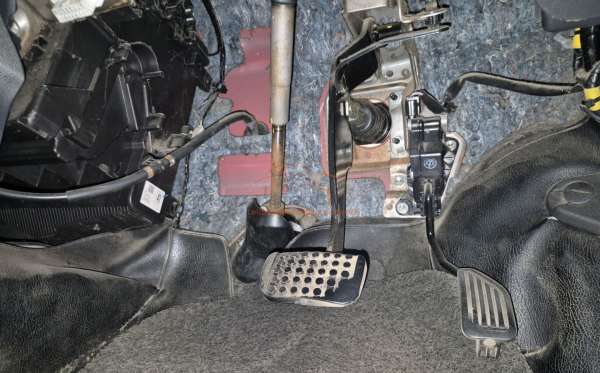 TOYOTA CALYA 1.2 G A/T