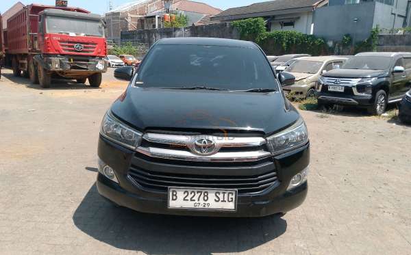 TOYOTA INNOVA G