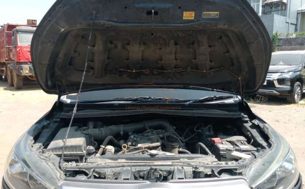 TOYOTA INNOVA G