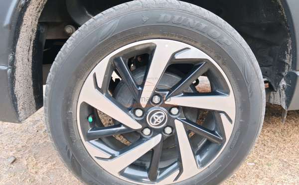 TOYOTA RUSH TRD SUPORTIVO