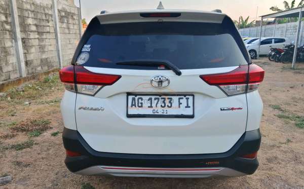 TOYOTA RUSH TRD SUPORTIVO