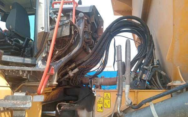 VOLVO ADT A40G