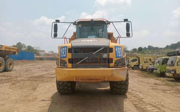 VOLVO ADT A40G