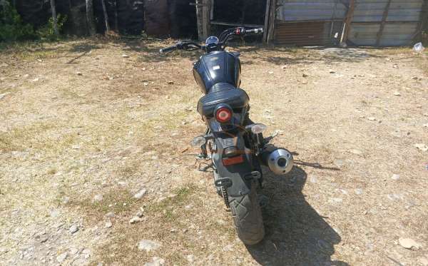 YAMAHA XSR 155