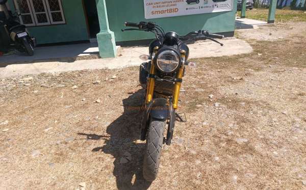 YAMAHA XSR 155