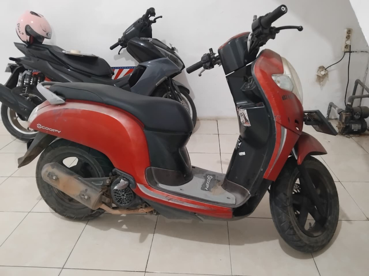 HONDA SCOOPY