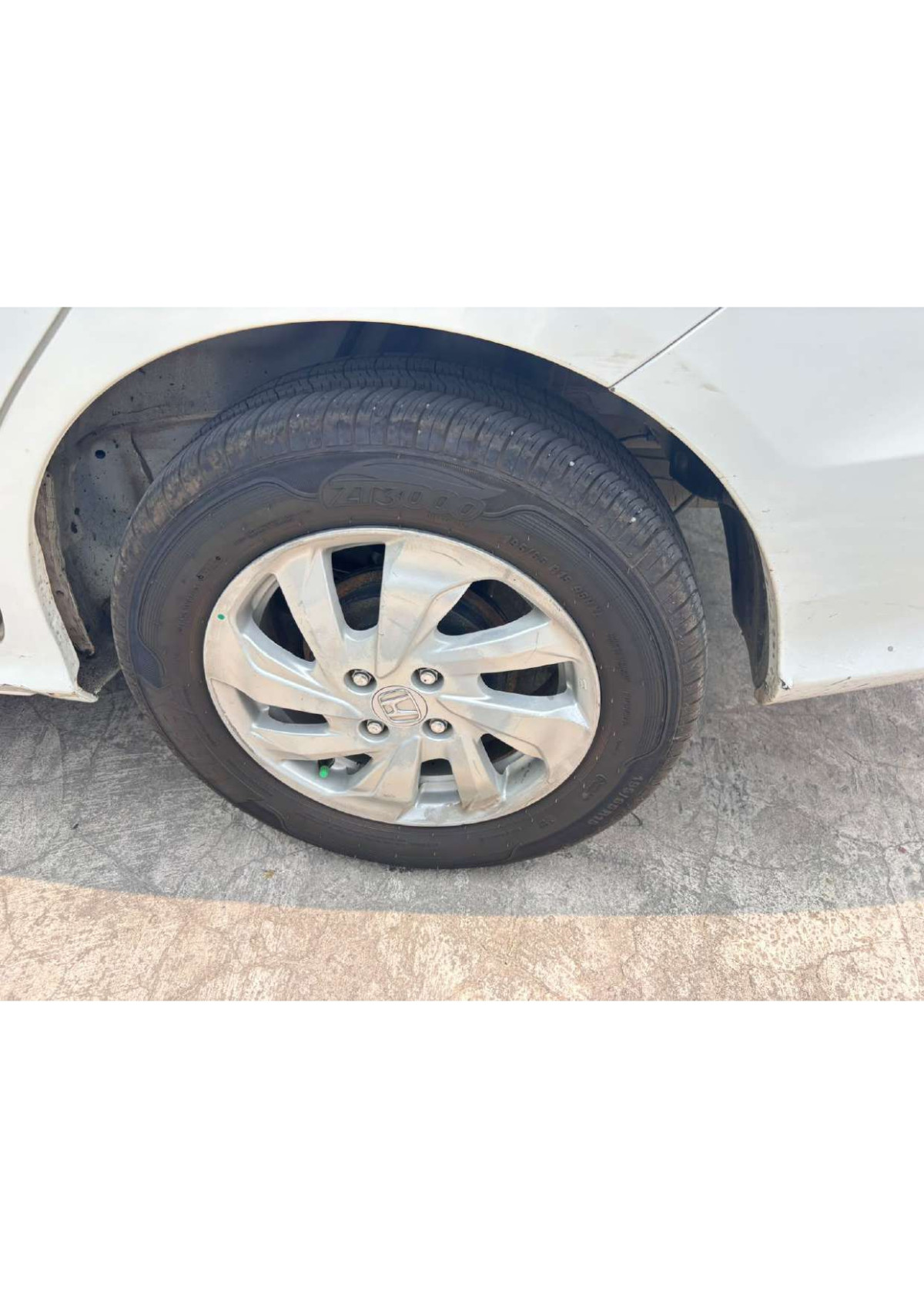 HONDA  MOBILIO  DD4 1.5E