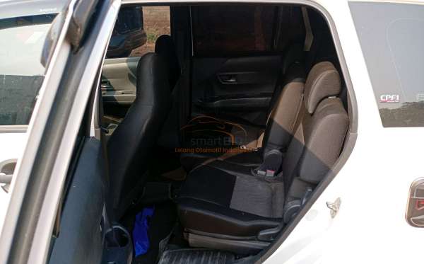 DAIHATSU SIGRA D
