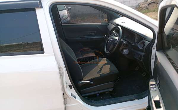 DAIHATSU SIGRA D