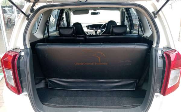 DAIHATSU  SIGRA  1.2 X