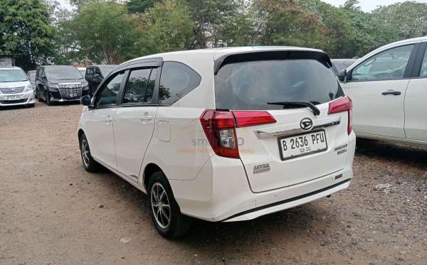 DAIHATSU  SIGRA  1.2 X