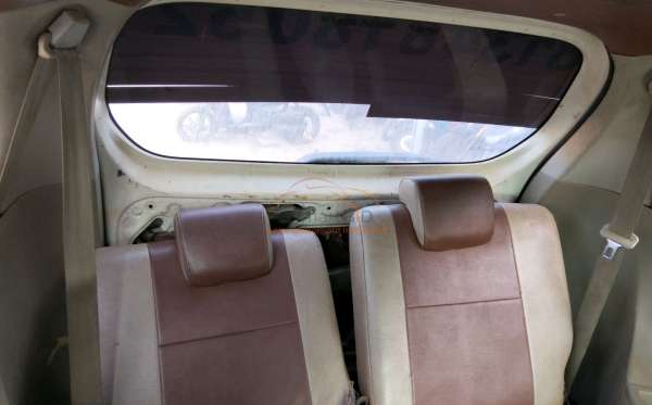 DAIHATSU  XENIA