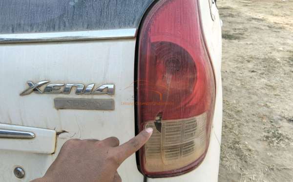 DAIHATSU  XENIA