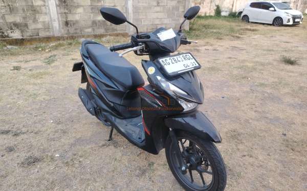 HONDA  BEAT