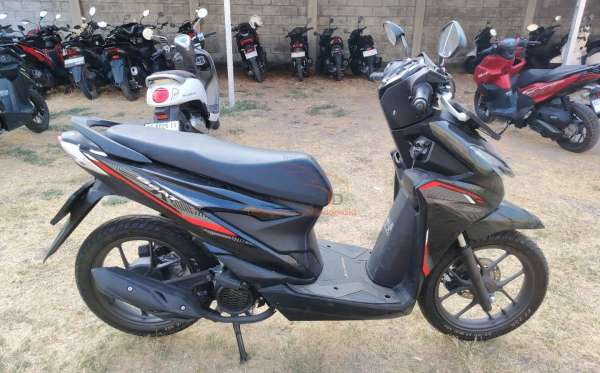 HONDA  BEAT