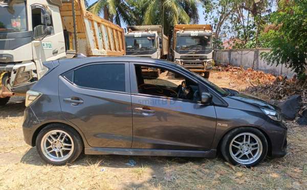 HONDA BRIO