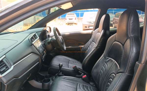 HONDA BRIO