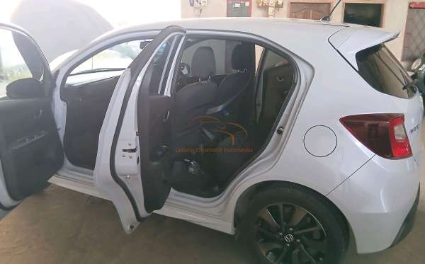 HONDA BRIO RS