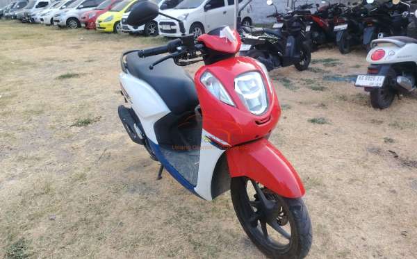 HONDA GENIO CBS