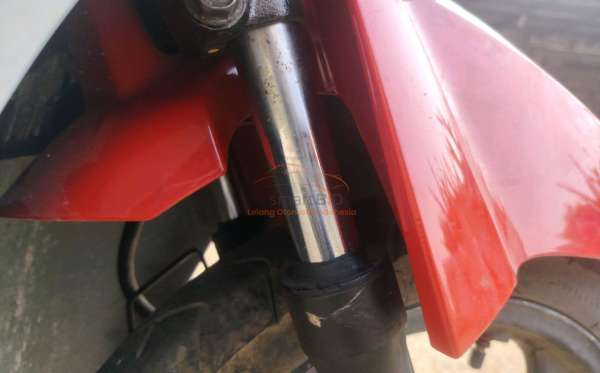HONDA GENIO CBS