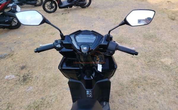 HONDA  VARIO 125