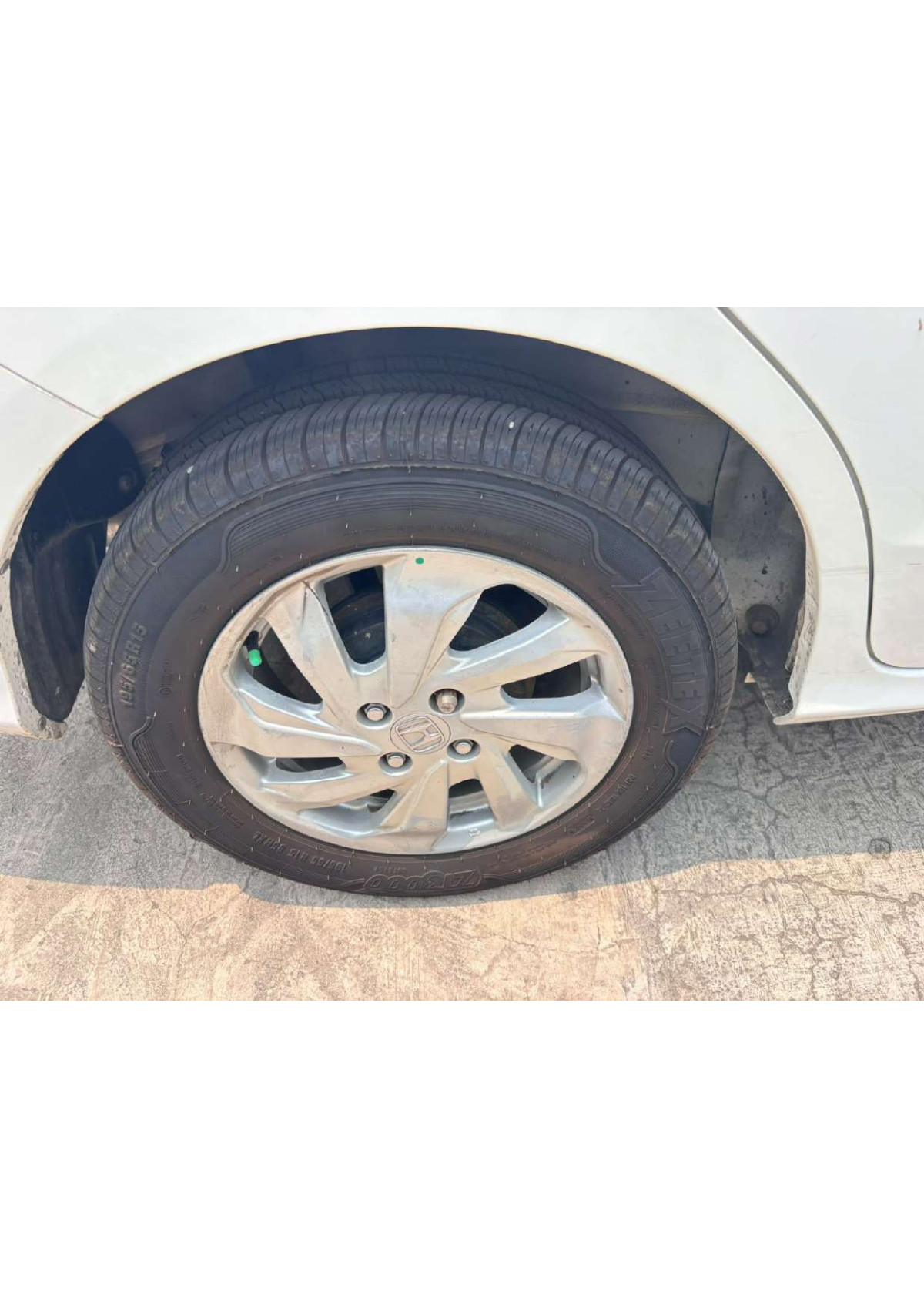 HONDA  MOBILIO  DD4 1.5E