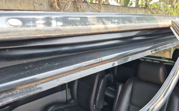 TOYOTA  ALPHARD  2.4 2WD