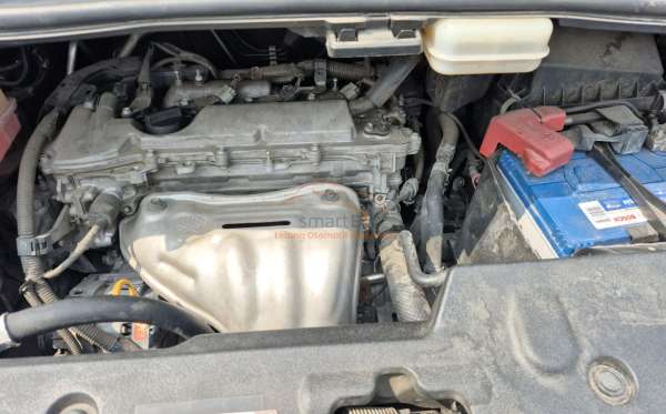 TOYOTA ALPHARD 2.5 G