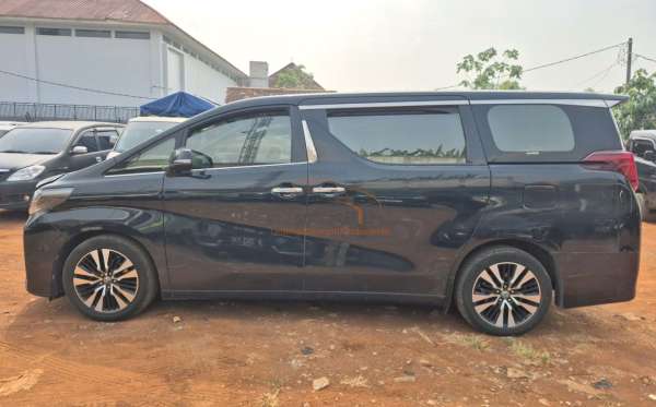TOYOTA ALPHARD 2.5 G