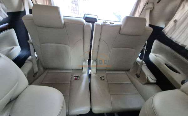 TOYOTA ALPHARD 2.5 G