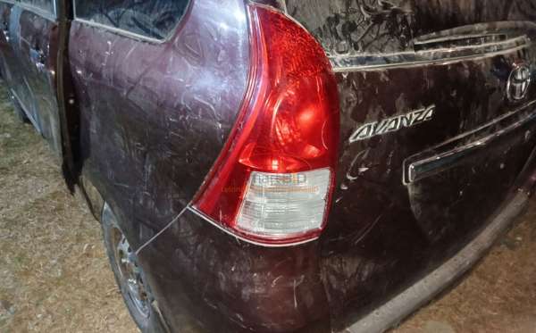 TOYOTA AVANZA 1.3 G