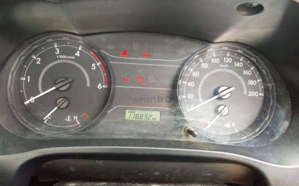 TOYOTA  HILUX  PICK UP