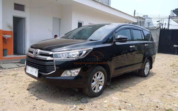 TOYOTA INNOVA 2.4 G