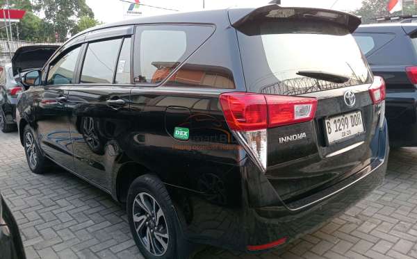 TOYOTA INNOVA 2.4 G