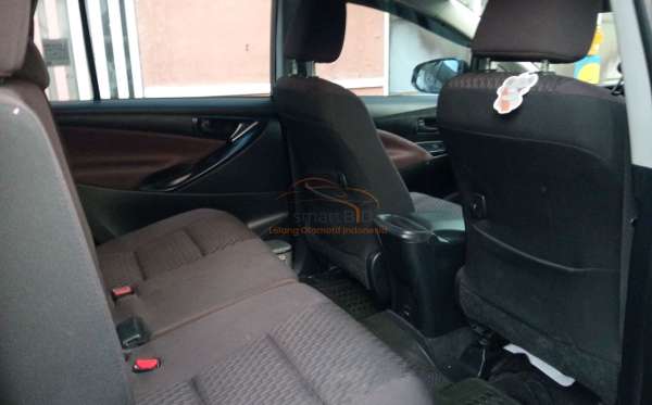 TOYOTA INNOVA 2.4 G