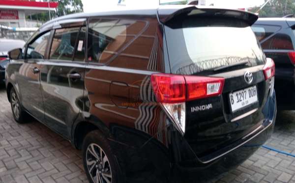 TOYOTA INNOVA 2.4 G