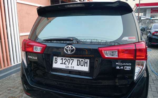 TOYOTA INNOVA 2.4 G
