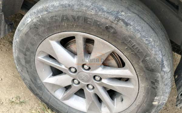 TOYOTA INNOVA