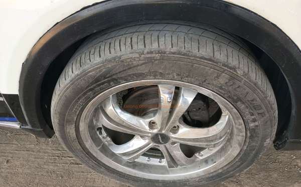 WULING CORTEZ 1.8C