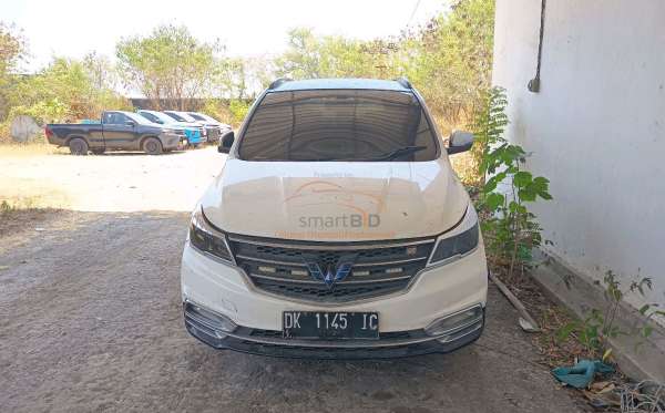 WULING CORTEZ 1.8C