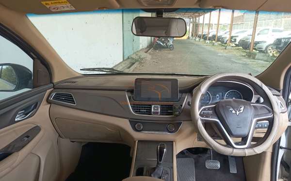 WULING CORTEZ 1.8C