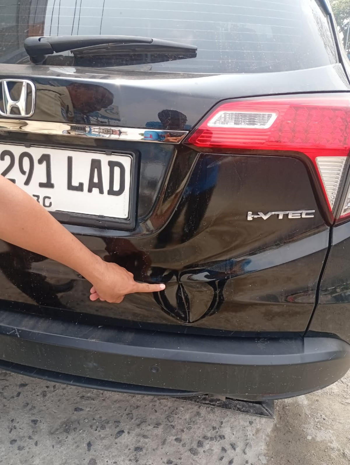 HONDA  HRV  RU1 1.5 E