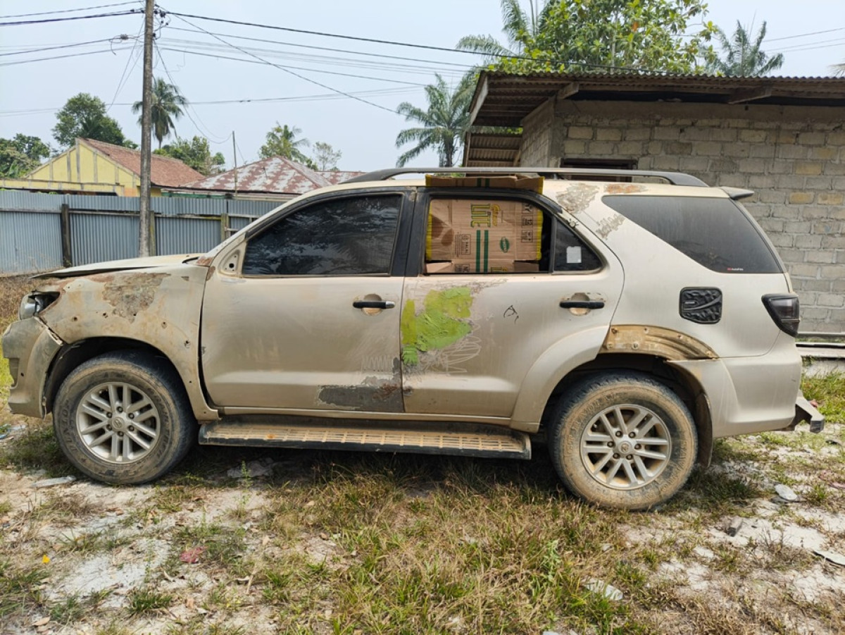 TOYOTA  FORTUNER  G 2.5