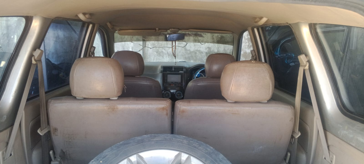 DAIHATSU XENIA