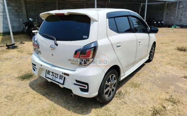 DAIHATSU AYLA 1.2R