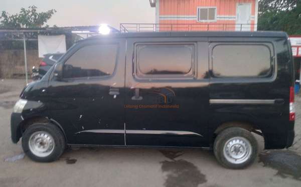 DAIHATSU GRAN MAX BLIND VAN
