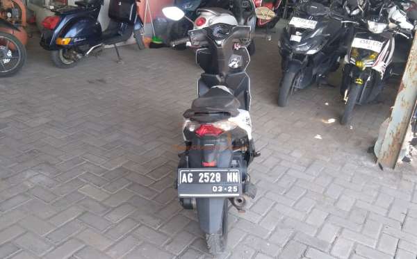 HONDA BEAT