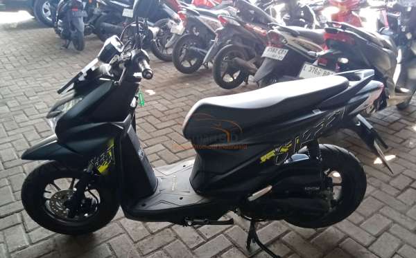 HONDA BEAT STREET