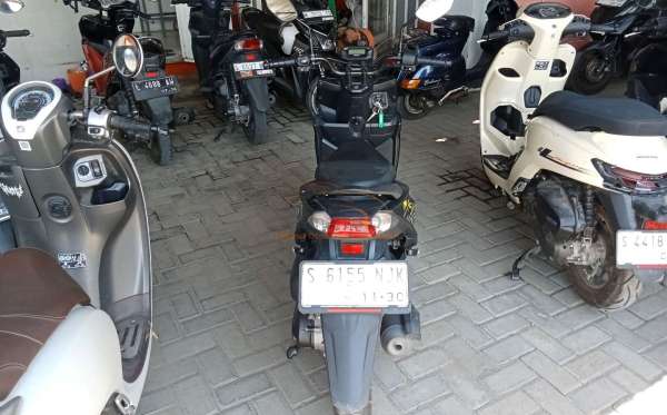 HONDA BEAT STREET