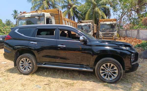 MITSUBISHI PAJERO SPORT 2.5L EXCEED (4X2)